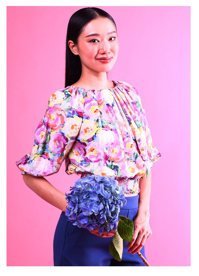6286B - Wide Neck Pleated Blouse L/S