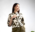6303B - Flat Collar 3/4 Sleeves Graphic Printing Crop Shirt