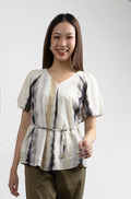 6311B - Raglan Shoulder & Puffed Sleeves V-Neck Blouse