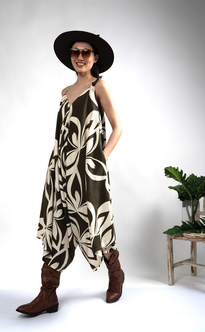 6325P - V-Neck Line Harem Jump Suite.