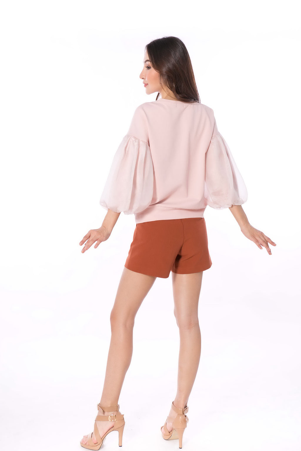5032B Round Neck Puffed Sleeve Top