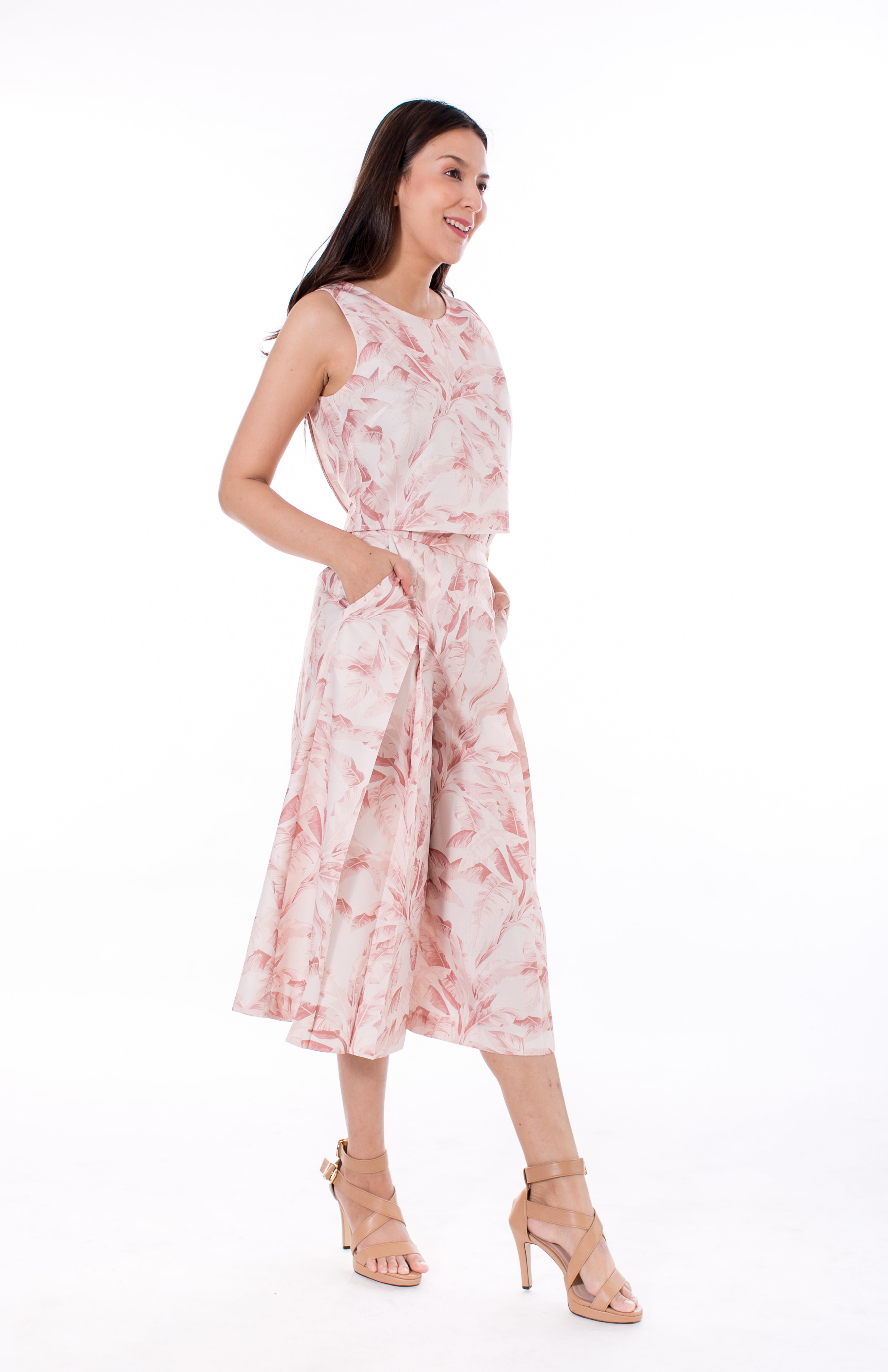 6026P Ruffled Waist Culotte Pants