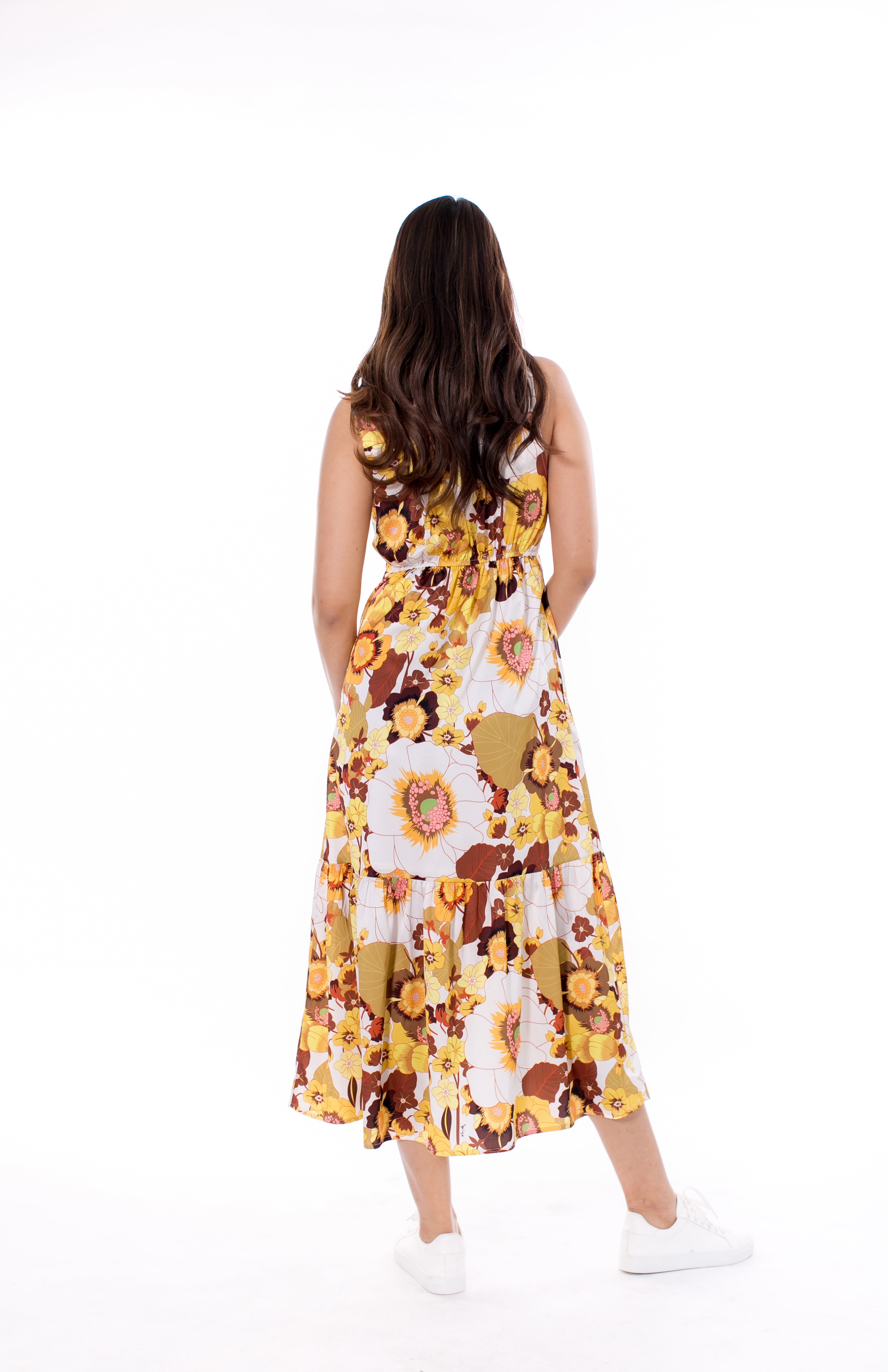 6032D V-Neck dress Button-down  In Satin